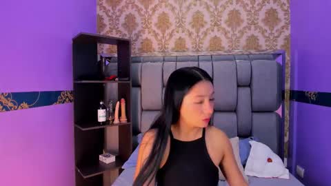 L I L A online show from 11/25/25, 12:16