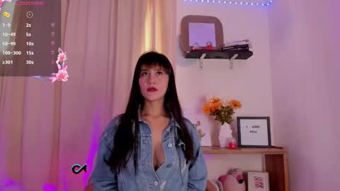 Lila  online show from 10/13/25, 07:36