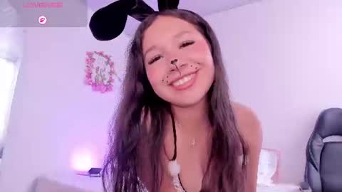 Snapshot of lila_sweet18 chatting on 07/18/26, 08:34 LILA online show from 07/18/26, 08:34