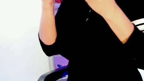 Lilah Sweet online show from 02/09/25, 01:25