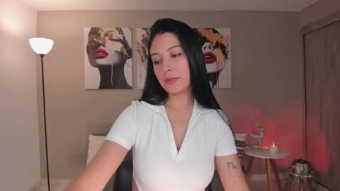 Snapshot of lilawest chatting on 05/14/26, 08:26 Lila West online show from 05/14/26, 08:26