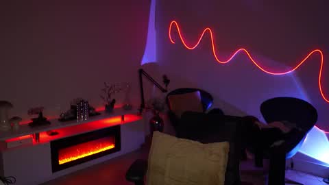 Rebecca online show from 03/10/26, 06:29