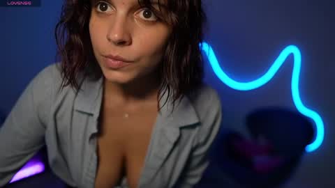 Snapshot of lilbeccaxo chatting on 06/03/26, 04:56 Rebecca online show from 06/03/26, 04:56