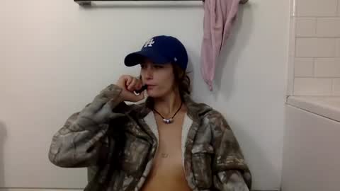 Snapshot of lilbongo123 chatting on 07/08/26, 12:09 lilbongo123 online show from 07/08/26, 12:09
