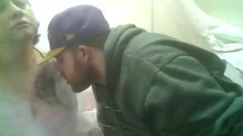 lilbratty_clouds_ogpuffdragon online show from 01/21/25, 12:25