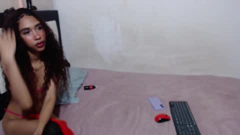 lilcurly_garcia online show from 12/13/24, 06:21