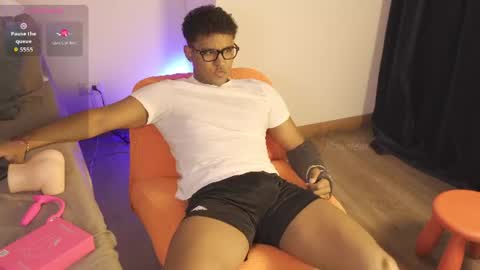 Snapshot of lildantear chatting on 07/11/26, 04:37 Dante online show from 07/11/26, 04:37