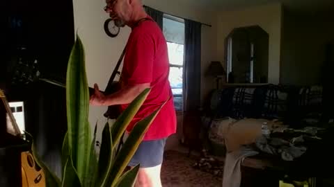 Snapshot of lildicksissy chatting on 11/14/25, 09:02 lildicksissy online show from 11/14/25, 09:02