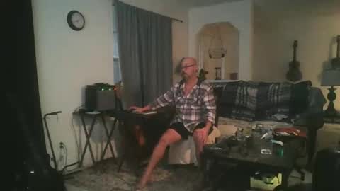 Snapshot of lildicksissy chatting on 11/15/25, 10:37 lildicksissy online show from 11/15/25, 10:37