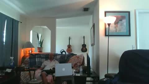 Snapshot of lildicksissy chatting on 03/30/26, 04:19 lildicksissy online show from 03/30/26, 04:19