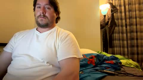 Snapshot of lildickwonder04 chatting on 05/16/26, 06:32 reallyinsecure online show from 05/16/26, 06:32