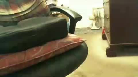 Snapshot of lile_luvit chatting on 06/28/26, 02:56 Sasquatch online show from 06/28/26, 02:56