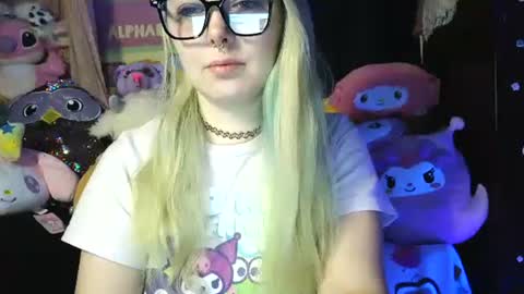 Snapshot of lilemmy1999 chatting on 02/04/25, 01:27 emily ryanson online show from 02/04/25, 01:27