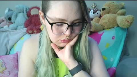 emily ryanson online show from 03/30/26, 10:11