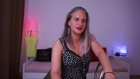 Snapshot of lilhearta chatting on 06/24/26, 09:47 Andreea online show from 06/24/26, 09:47