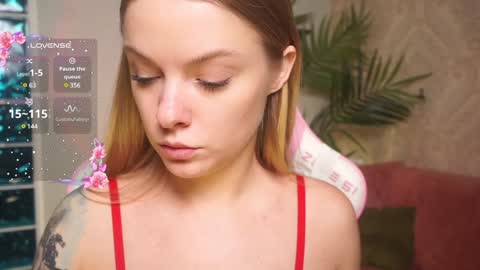 Lili online show from 12/09/24, 10:22