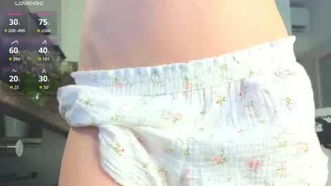 Snapshot of lili__roze_ chatting on 07/02/26, 05:13 lili__roze_ online show from 07/02/26, 05:13