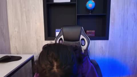 Snapshot of lili_clan chatting on 10/03/25, 02:47 lili_clan online show from 10/03/25, 02:47