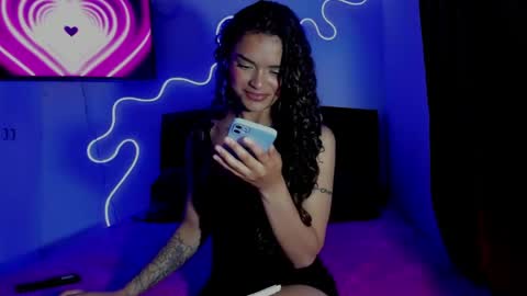 Snapshot of lili_evanss chatting on 05/16/26, 12:18 lili_evanss online show from 05/16/26, 12:18
