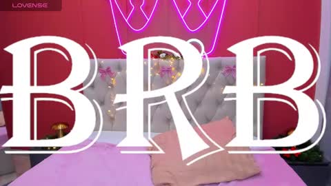 Lilli  follow me kiss online show from 01/09/25, 12:41