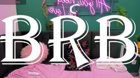 Lilli  follow me kiss online show from 02/10/25, 08:20