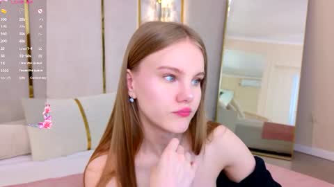 lili_lohan online show from 06/11/26, 05:16