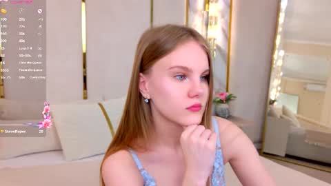 lili_lohan online show from 06/14/26, 05:09