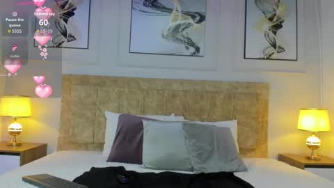 LILI MILF online show from 10/04/25, 11:52