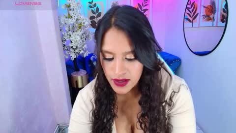 LILI ROUSX  online show from 11/29/25, 03:31