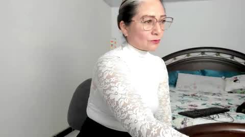 Snapshot of lilia344965 chatting on 12/03/24, 10:29 liliamilf online show from 12/03/24, 10:29