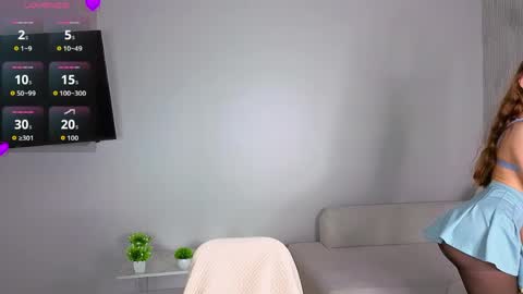 Snapshot of lilianbickford chatting on 04/18/26, 03:05 Hi I am Luna online show from 04/18/26, 03:05