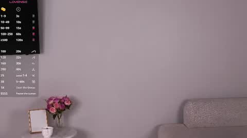 Snapshot of lilianbickford chatting on 06/21/26, 03:03 Hi I am Luna online show from 06/21/26, 03:03