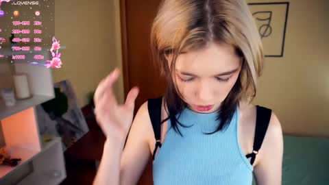 Lilian online show from 03/07/25, 07:08