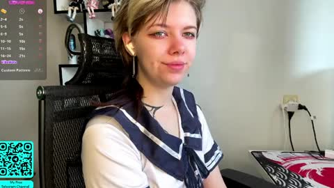 Lilian online show from 04/01/26, 07:09