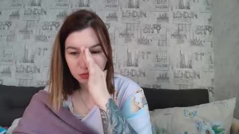 liliawoolf online show from 09/26/25, 07:45