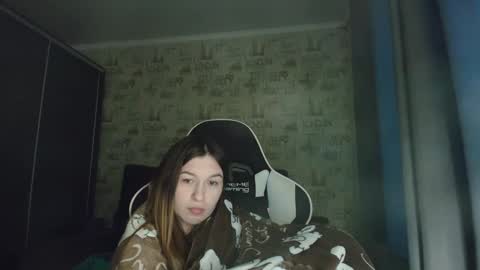 liliawoolf online show from 06/03/26, 04:15