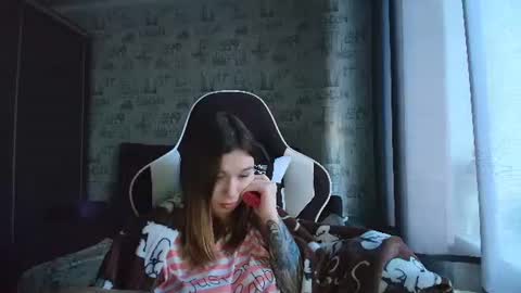 Snapshot of liliawoolf chatting on 06/08/26, 01:00 liliawoolf online show from 06/08/26, 01:00