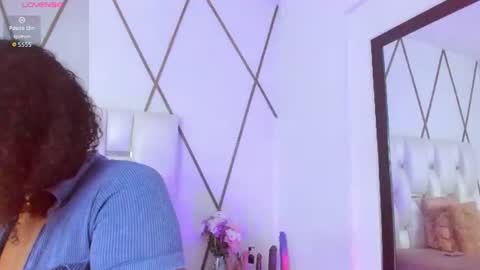LIli cameron  online show from 06/30/26, 11:44