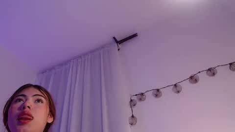 Snapshot of lilicum301 chatting on 02/20/25, 07:52 your love online show from 02/20/25, 07:52