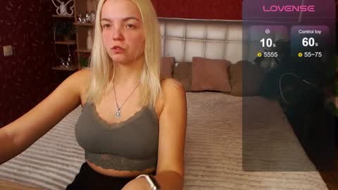 Snapshot of lilieanori chatting on 03/04/25, 08:49 Lilie online show from 03/04/25, 08:49