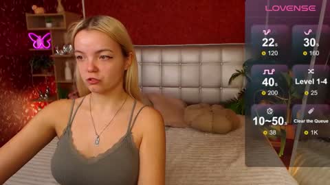 Snapshot of lilieanori chatting on 03/05/25, 07:49 Lilie online show from 03/05/25, 07:49