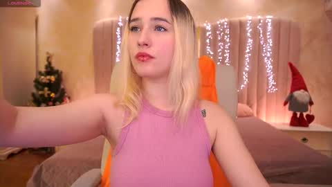 Snapshot of lilielfie chatting on 01/17/26, 02:38 lilielfie online show from 01/17/26, 02:38