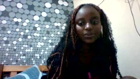 liligal online show from 06/10/26, 04:45