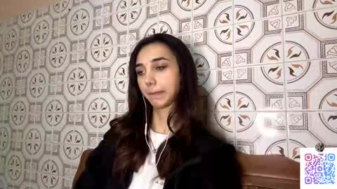 Lina online show from 11/10/25, 11:26