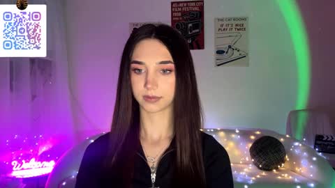 Lina online show from 04/08/26, 10:32