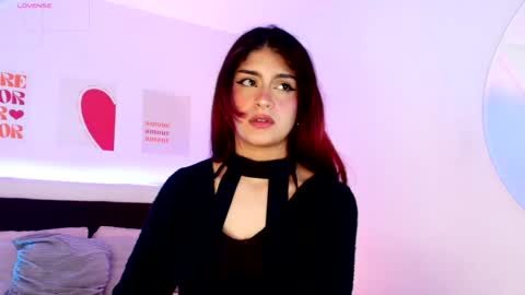 Snapshot of liliith_savett chatting on 05/04/26, 03:30 Lilith Savett online show from 05/04/26, 03:30