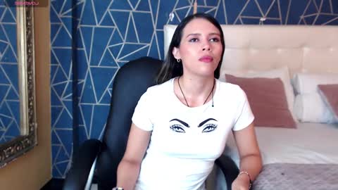Snapshot of lilijensen chatting on 10/13/25, 07:58 LilyJensen online show from 10/13/25, 07:58