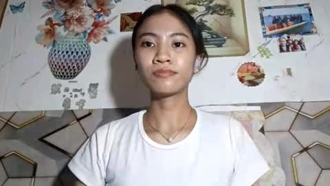 Snapshot of lililaban chatting on 05/27/26, 03:31 Evelyn online show from 05/27/26, 03:31