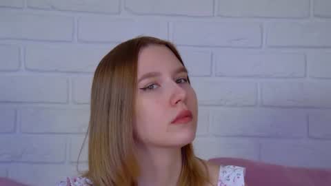 LiliLinn online show from 07/03/26, 04:30