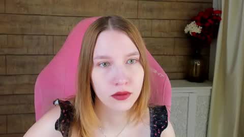 LiliLinn online show from 07/06/26, 04:20